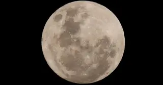 চাঁদের বরফের খোঁজে নতুন মিশন; দক্ষিণ মেরুতে অভিযান চালাবে চীন